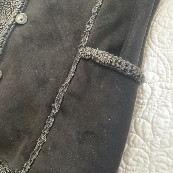 L.L. Bean coat - Picture 8 of 14